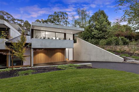 auctions canberra online.